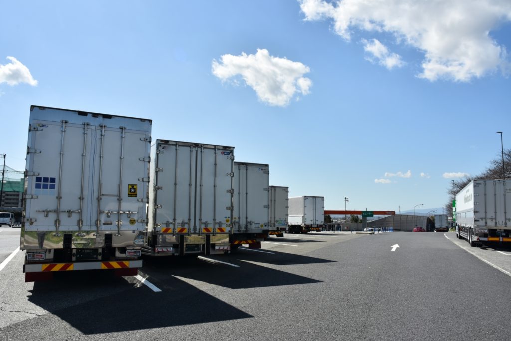 トラックドライバーの休憩と休息の違いは 基本編 改善基準告示 株式会社applogi
